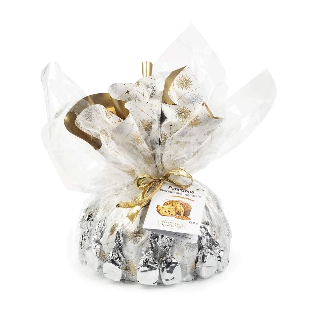 Panettone Cu Praline Si Martipan 950g 0